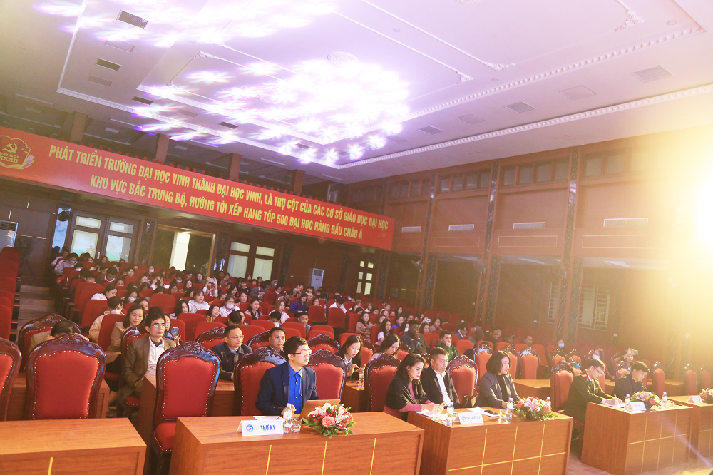 Trường Đại học Vinh tổ chức Hội nghị lưu học sinh năm học 2022 - 2023