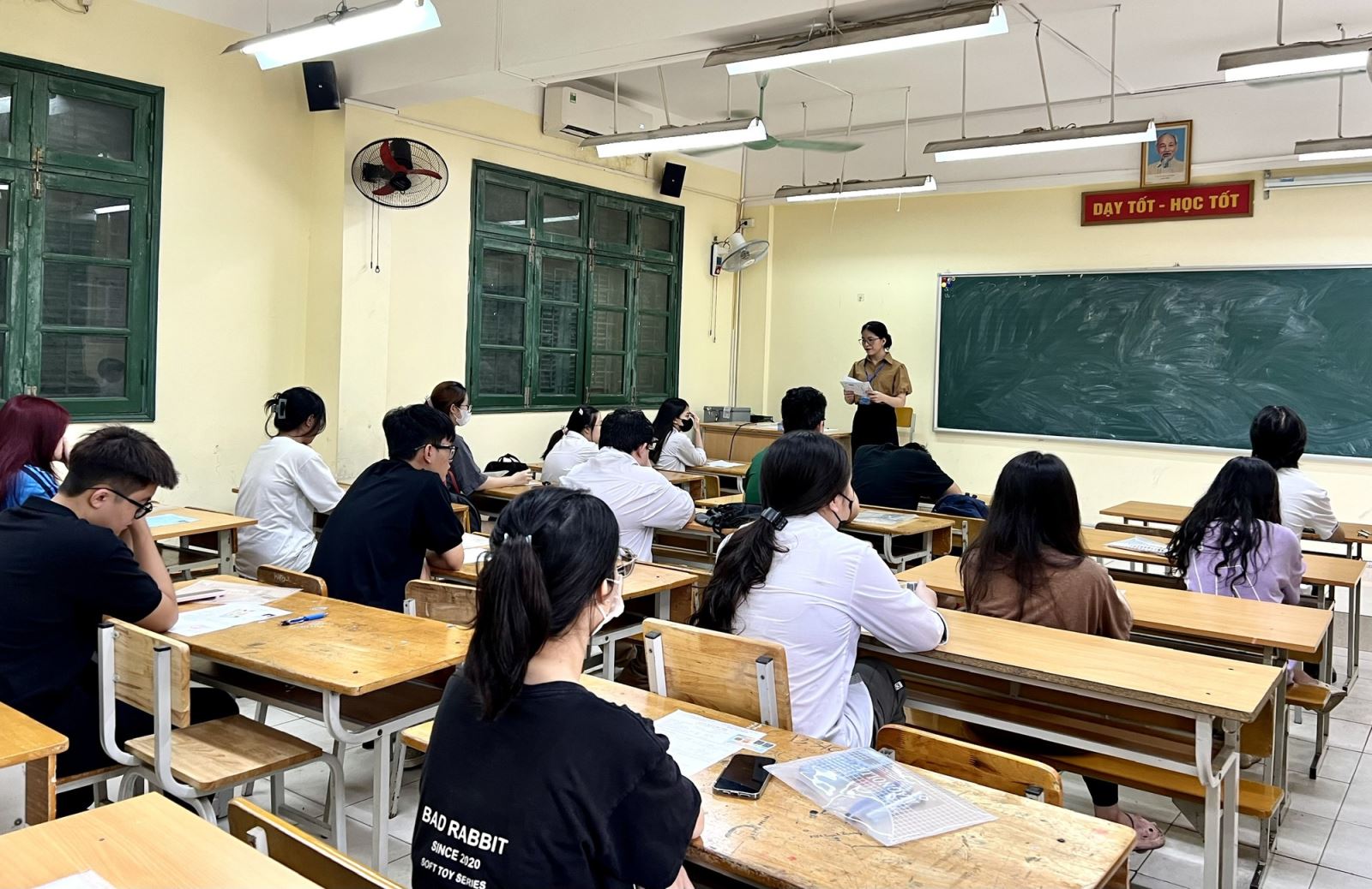 Thi tốt nghiệp Trung học phổ thông năm 2025 đánh giá theo Chương trình mới