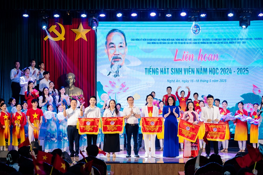 Kết quả "Liên hoan Tiếng hát Sinh viên năm học 2024 - 2025"