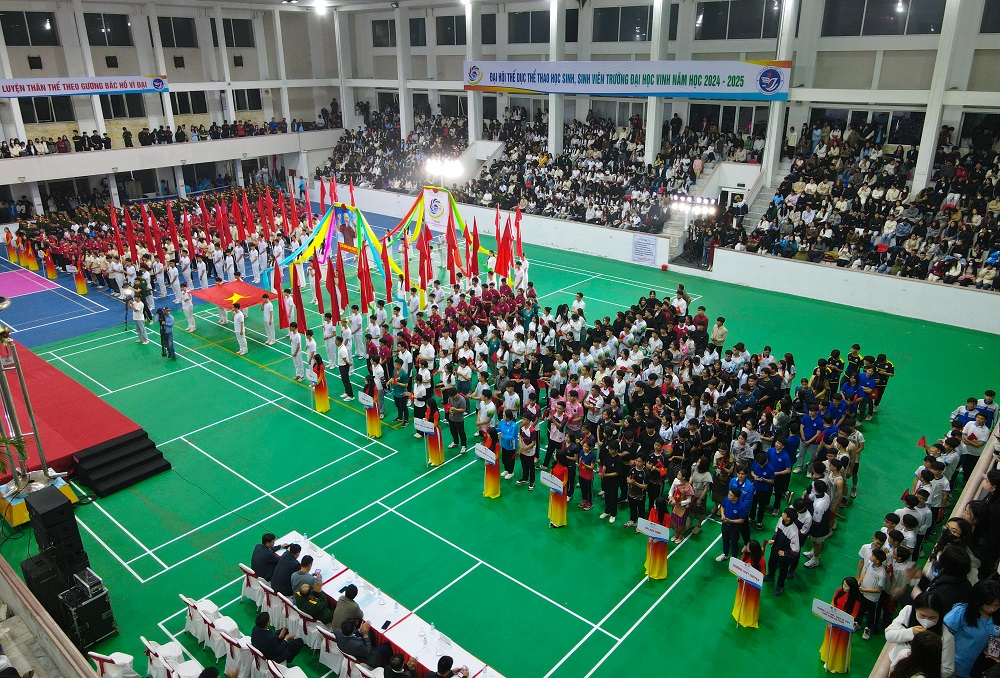 Đại hội Thể dục Thể thao học sinh, sinh viên Trường Đại học Vinh năm học 2024 - 2025 chính thức khai mạc