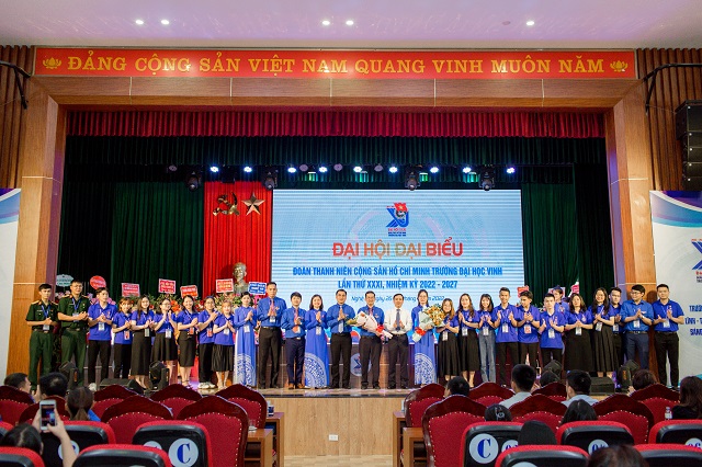 Đại hội đại biểu Đoàn TNCS Hồ Chí Minh Trường Đại học Vinh lần thứ XXXI, nhiệm kỳ 2022 - 2027 thành công tốt đẹp