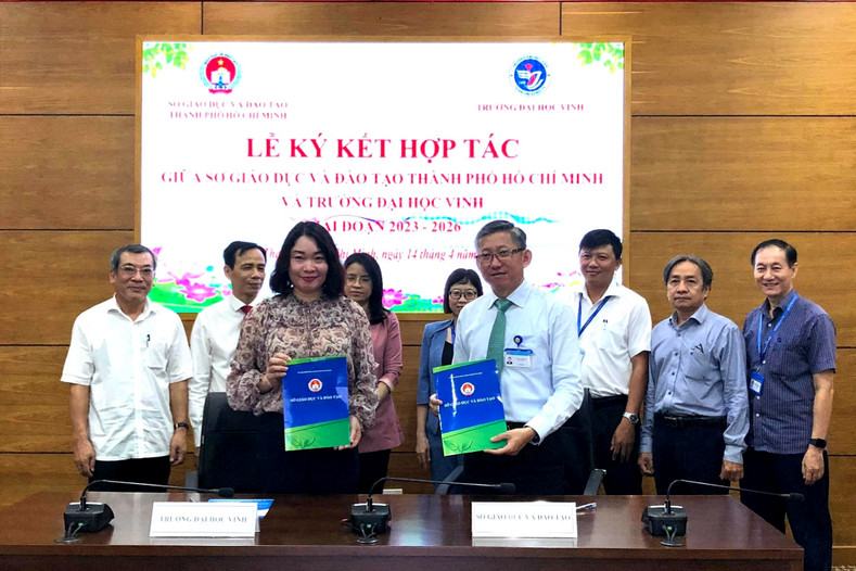 Trường Đại học Vinh ký kết thỏa thuận hợp tác với Sở Giáo dục và Đào tạo TP. Hồ Chí Minh