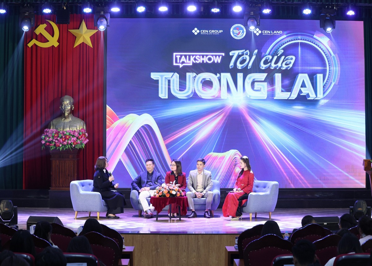 Talkshow "Tôi của tương lai" - Định hướng nghề nghiệp cùng Shark Hưng