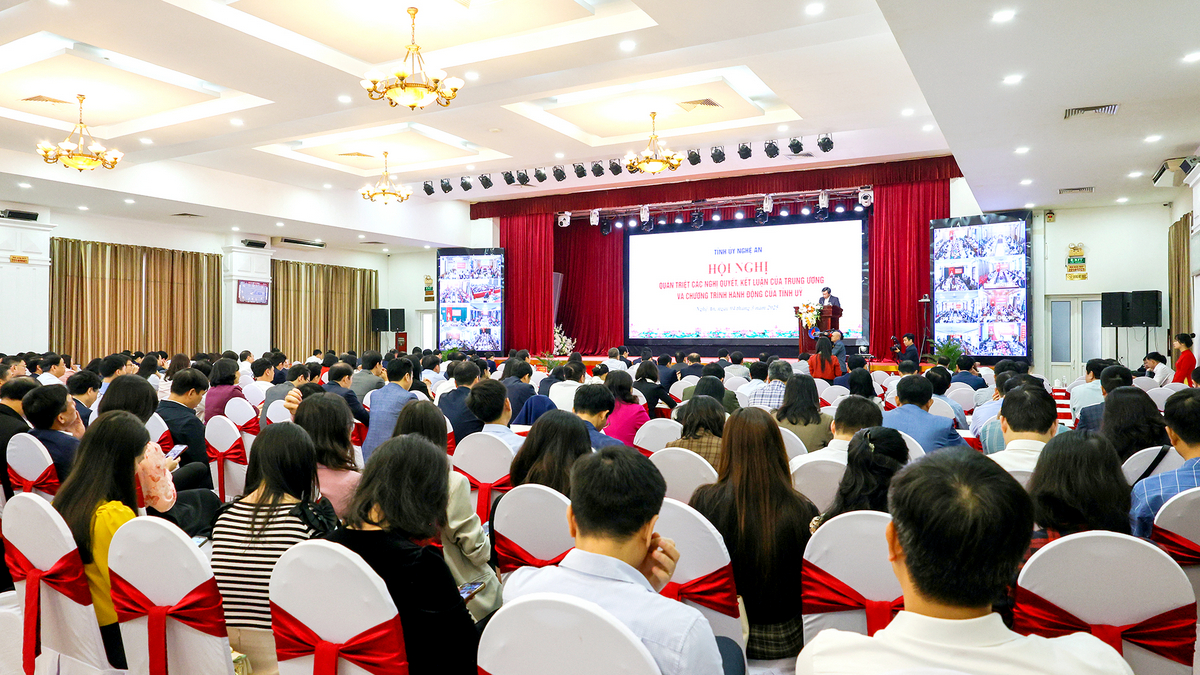 Tỉnh ủy Nghệ An quán triệt các nghị quyết, kết luận của Trung ương và chương trình hành động của Tỉnh ủy