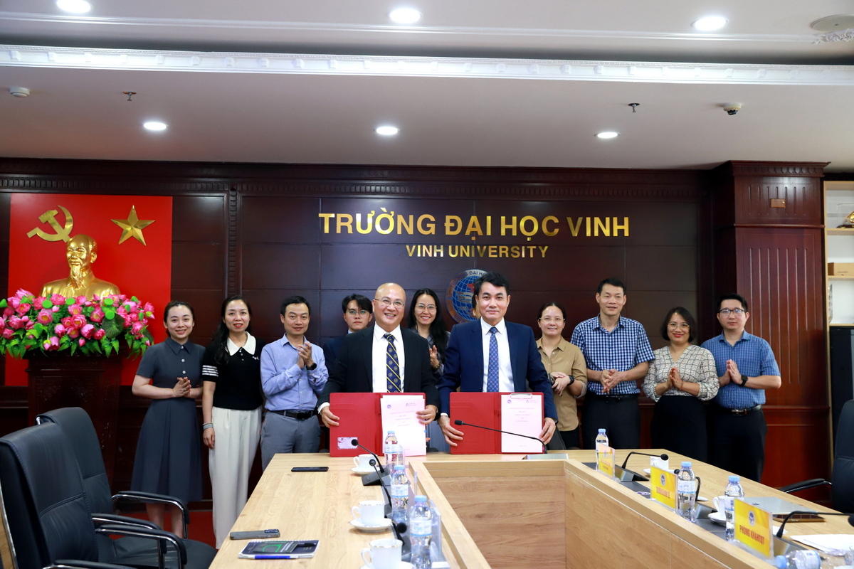 Trường Đại học Vinh ký kết ghi nhớ hợp tác với Đại học Andrews (Hoa Kỳ)