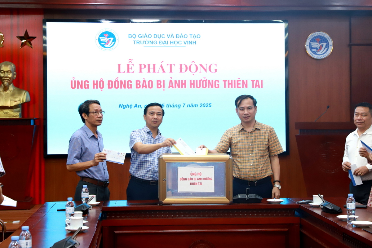 Trường Đại học Vinh phát động viên chức, người lao động ủng hộ đồng bào bị ảnh hưởng thiên tai